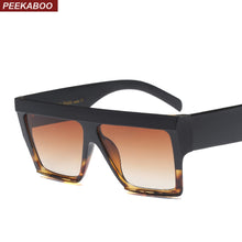 Load image into Gallery viewer, Peekaboo oversized square sunglasses